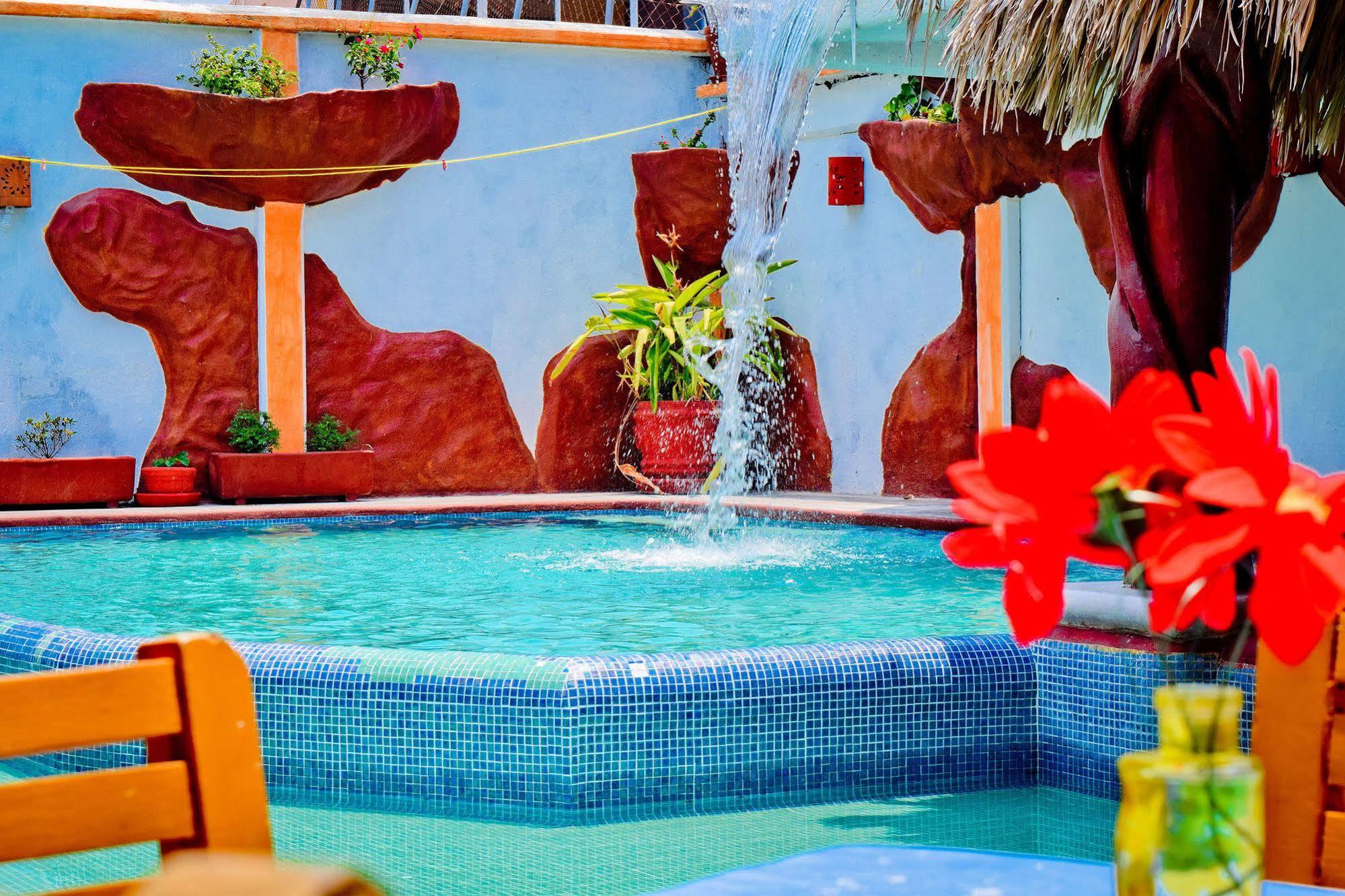 Hotel Suites Tropicana Ixtapa Ixtapa  Ngoại thất bức ảnh